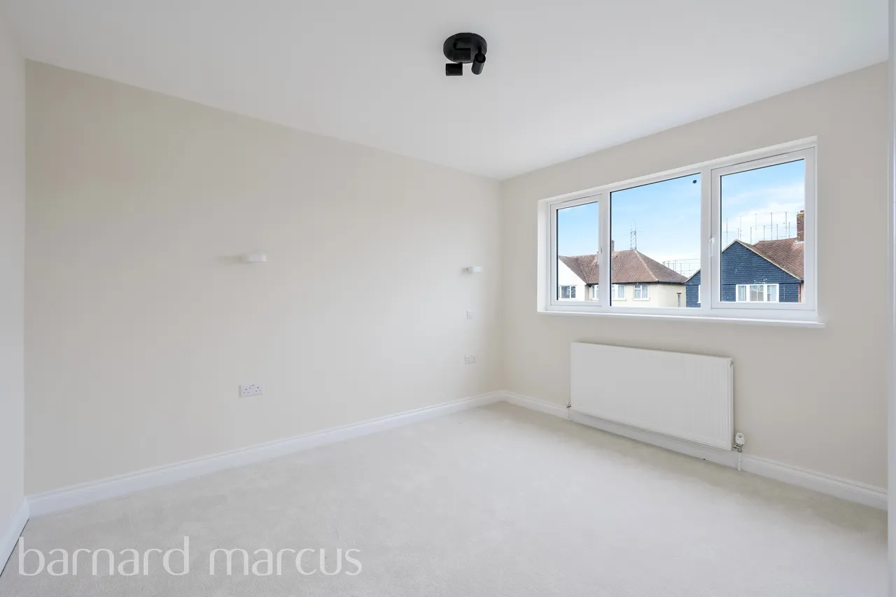 Hughenden Road, Worcester Park, KT4, photo 7