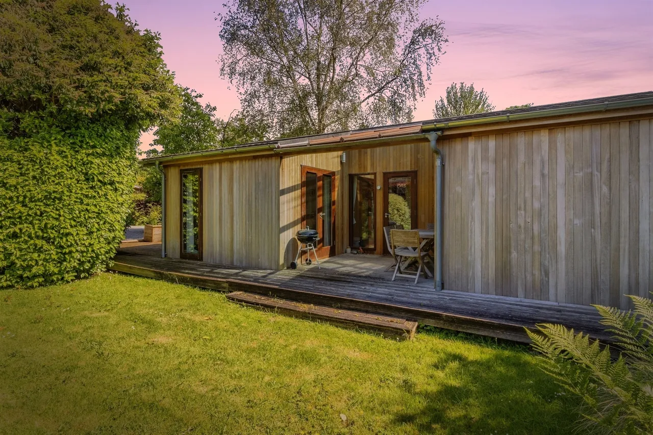 2 bed lodge for sale — Palstone Lane, South Brent