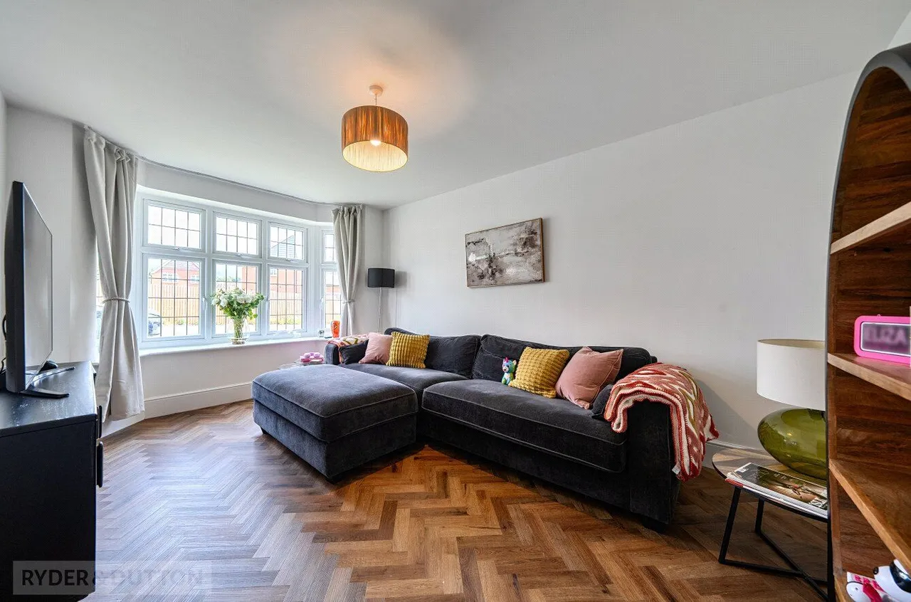 Bennett Way, Royton, OL2, photo 7