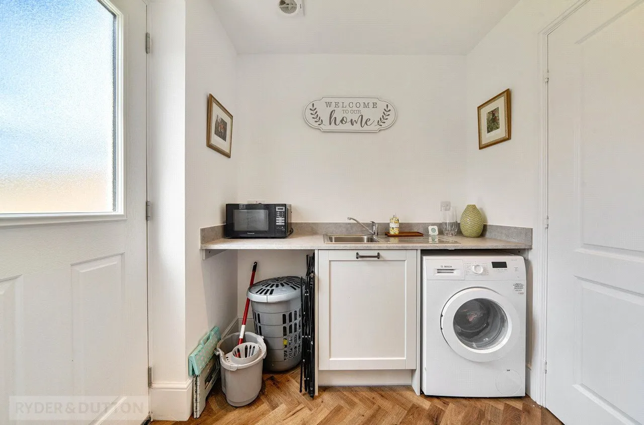 Bennett Way, Royton, OL2, photo 8