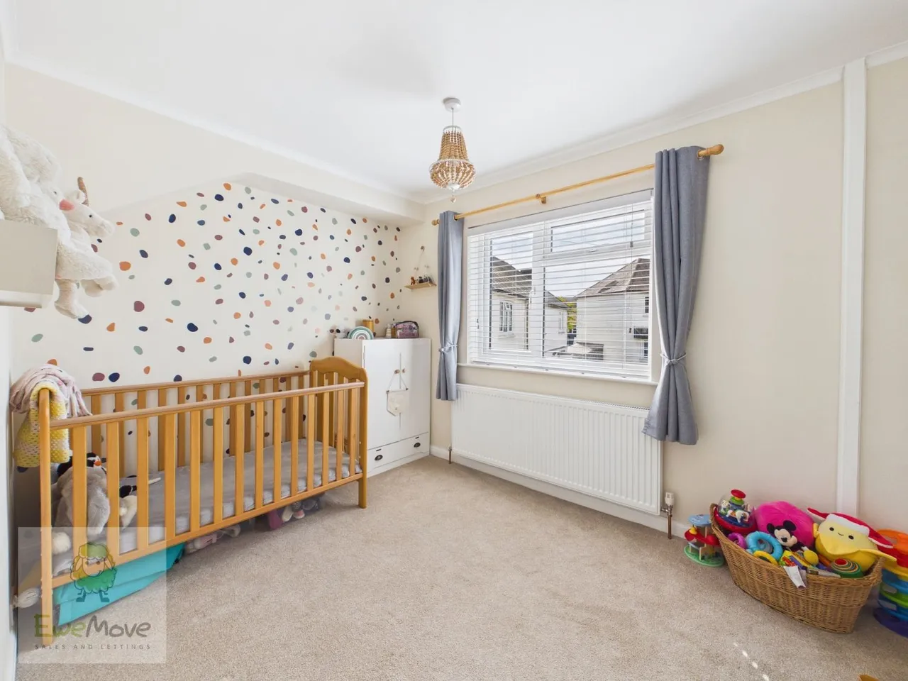 Pine Road, Strood, ME2, photo 13
