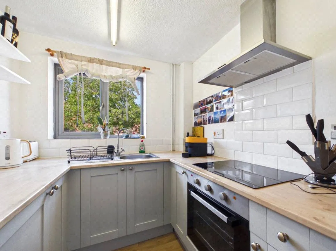 Hilton Close, Manningtree, CO11, photo 5