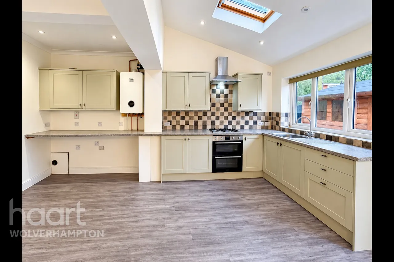 Hilston Avenue, WV4, photo 5