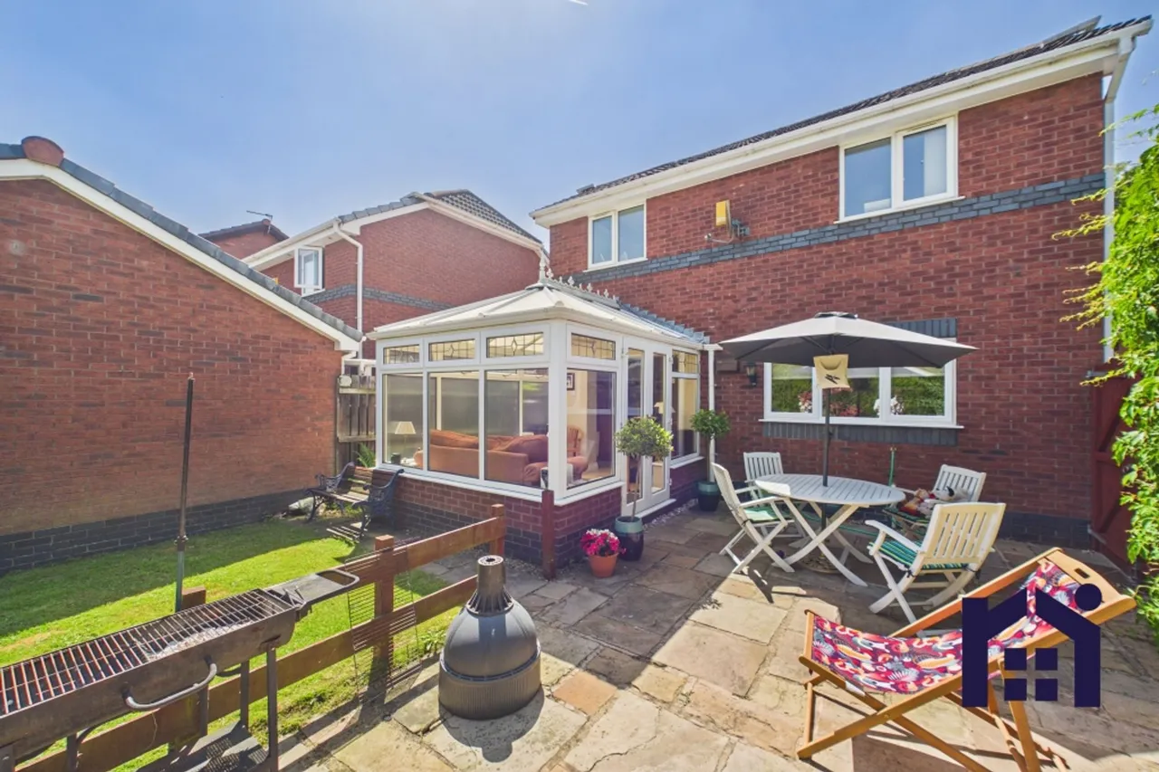 Stokes Hall Avenue, Leyland, PR25 3FA, photo 4