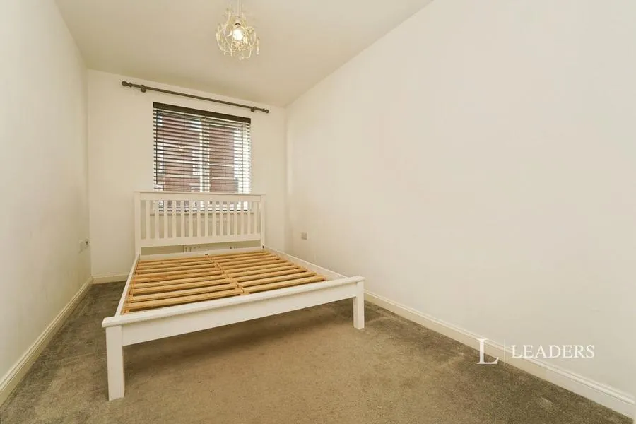 Chestnut Road, Brockworth, GL3, photo 8