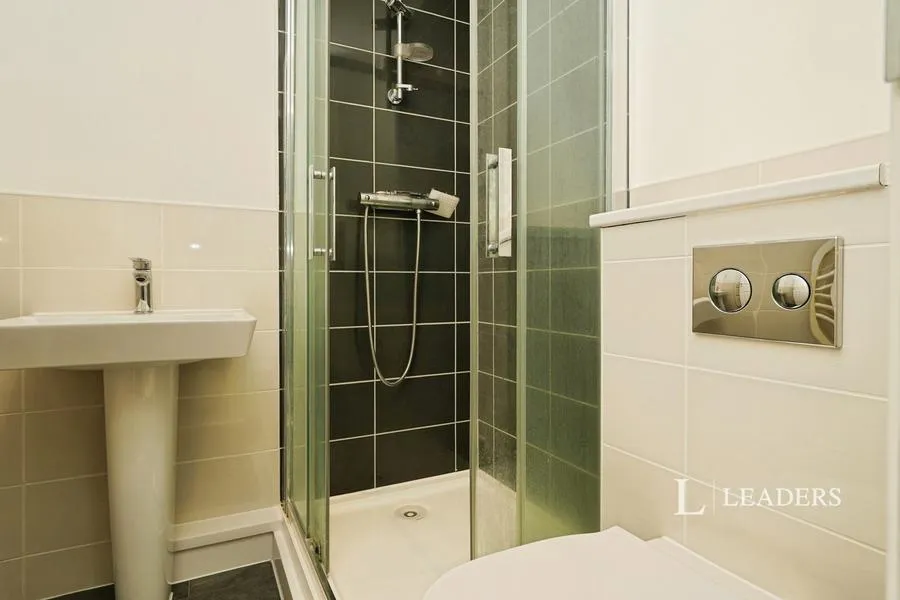 Chestnut Road, Brockworth, GL3, photo 9
