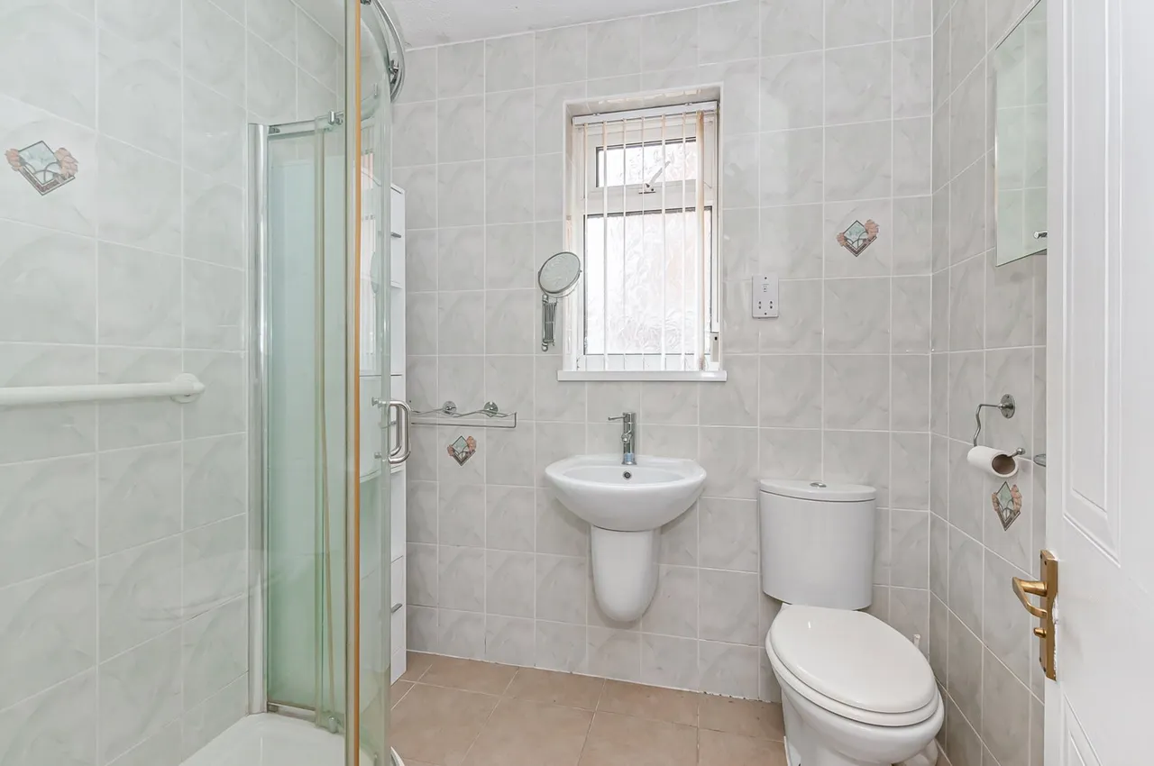 Laburnum Drive, Beverley, HU17, photo 9