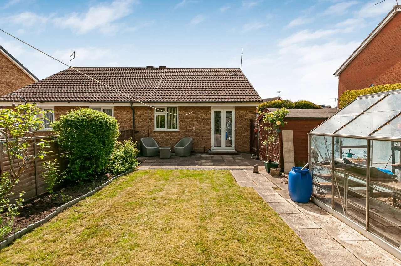 Laburnum Drive, Beverley, HU17, photo 12