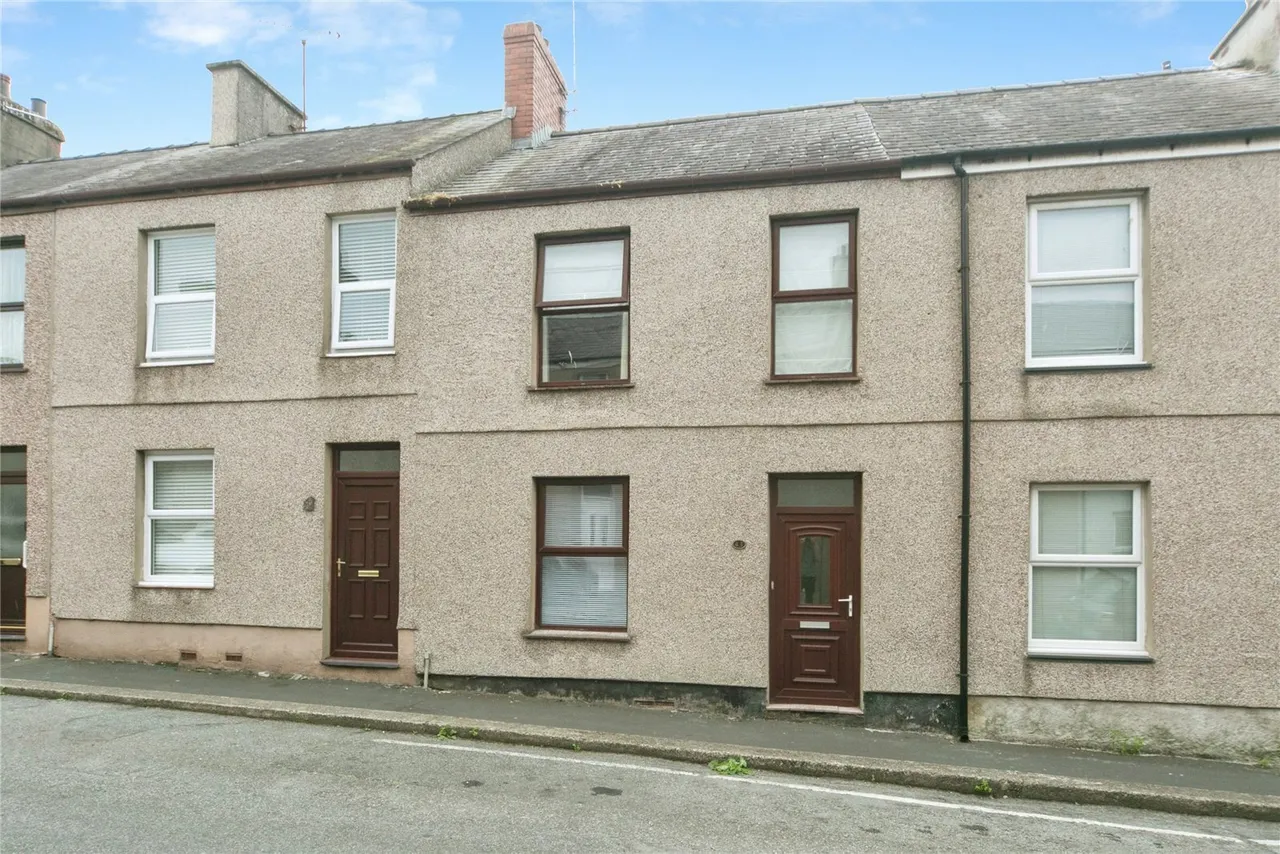 2 bed house for sale, Victoria Street, Caernarfon, LL55