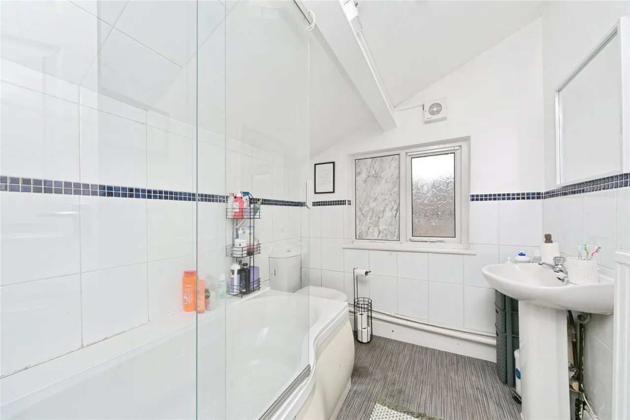 Victoria Street, Caernarfon, LL55, photo 8