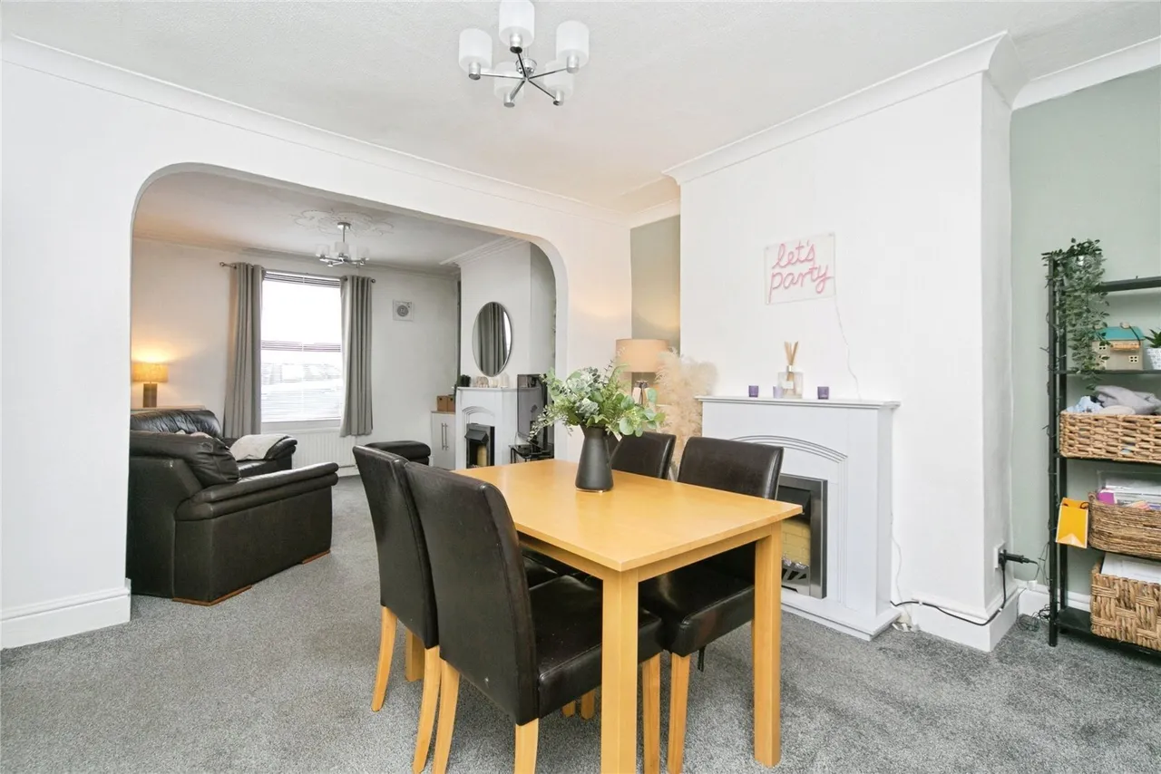 Victoria Street, Caernarfon, LL55, photo 5