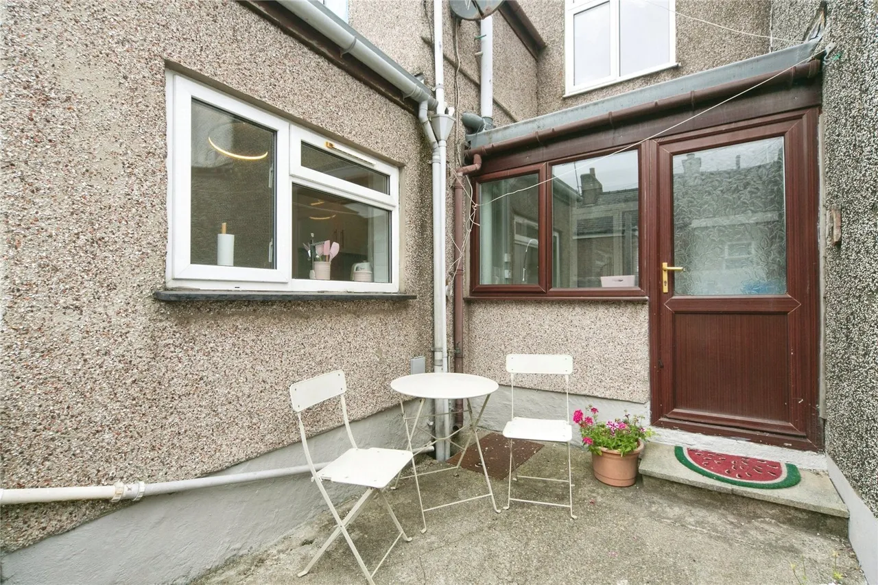 Victoria Street, Caernarfon, LL55, photo 14