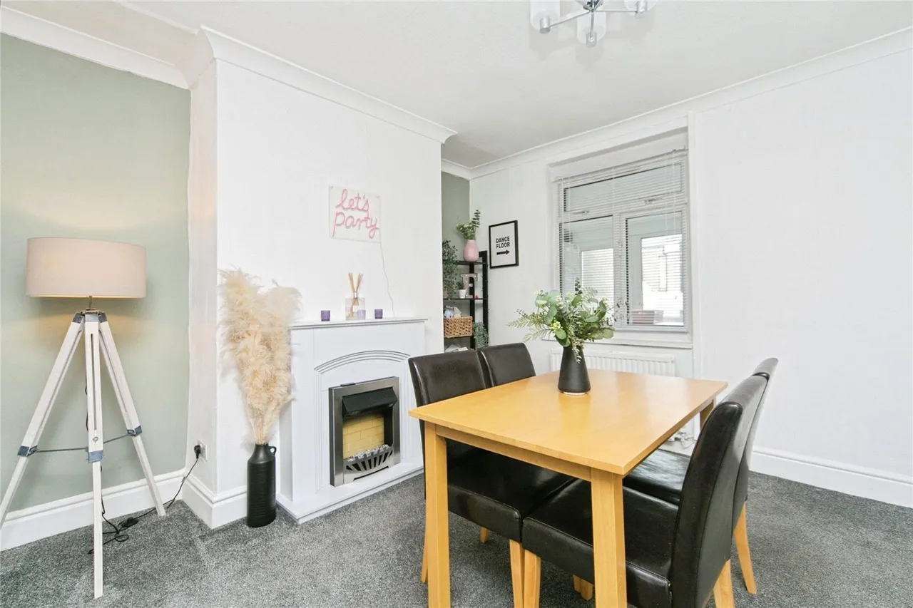 Victoria Street, Caernarfon, LL55, photo 16