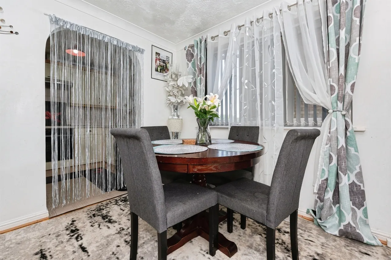 Josling Close, Grays, RM17, photo 5