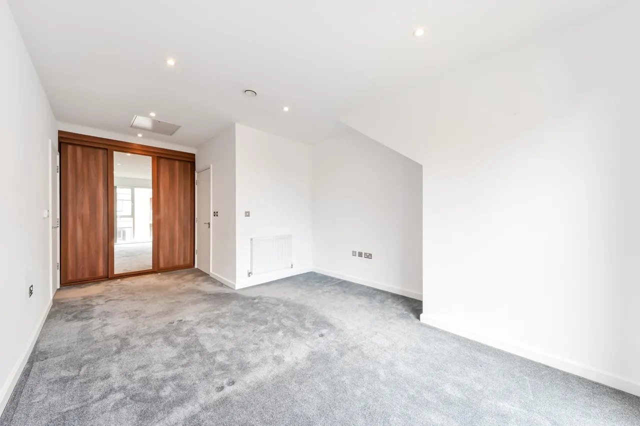 Reynard Way, Brentford, TW8, photo 10