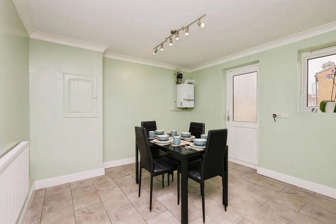 Greenwich Road, Hailsham, BN27, photo 9