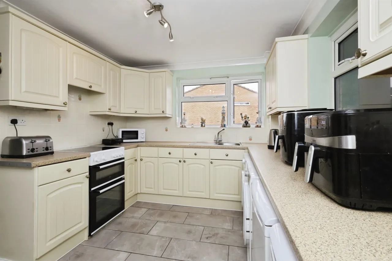 Greenwich Road, Hailsham, BN27, photo 6