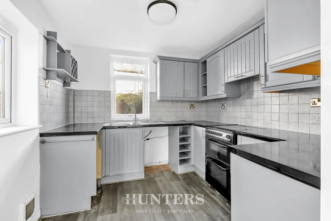 Manchester Old Road, Middleton, M24, photo 6