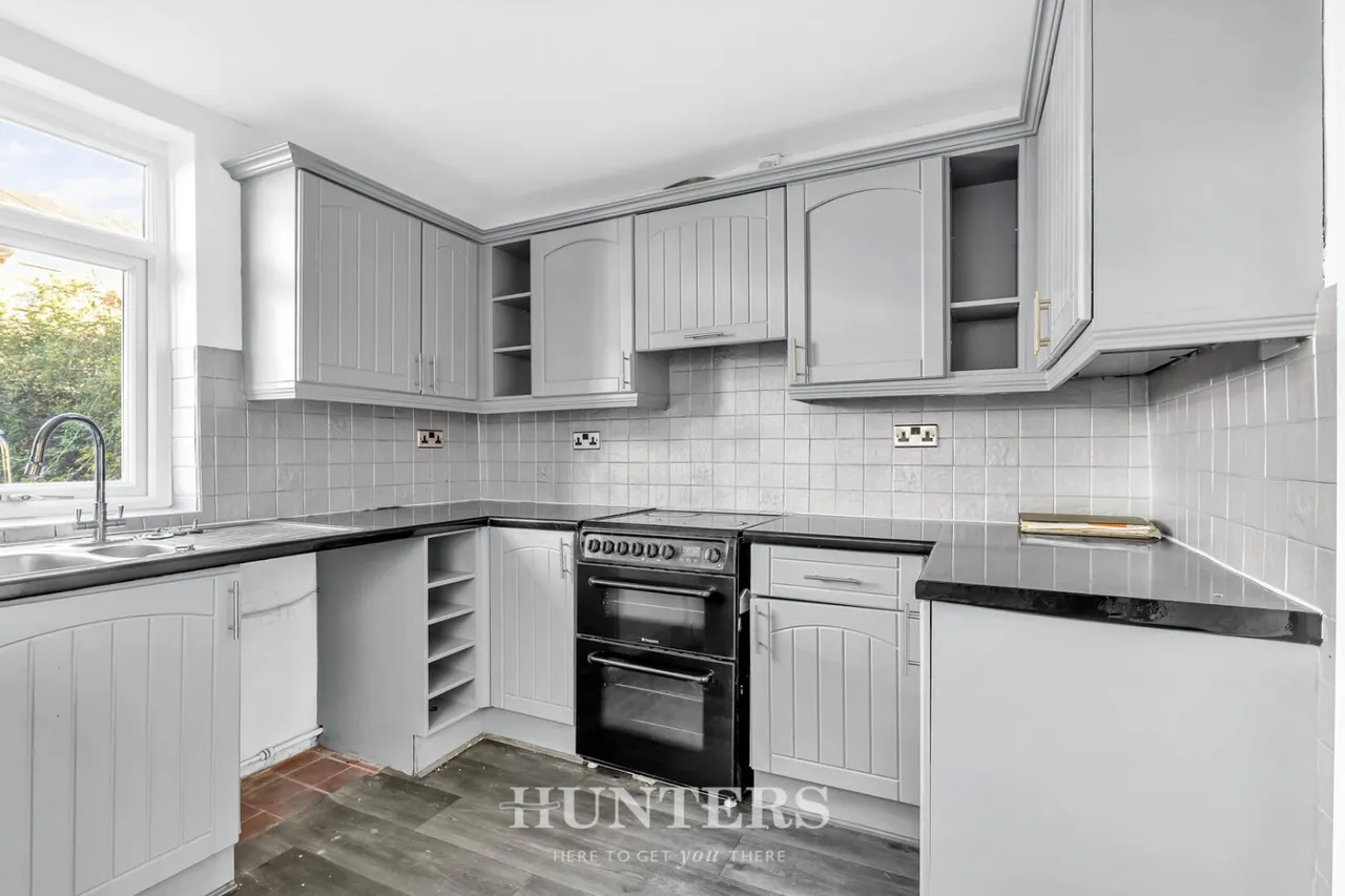 Manchester Old Road, Middleton, M24, photo 7