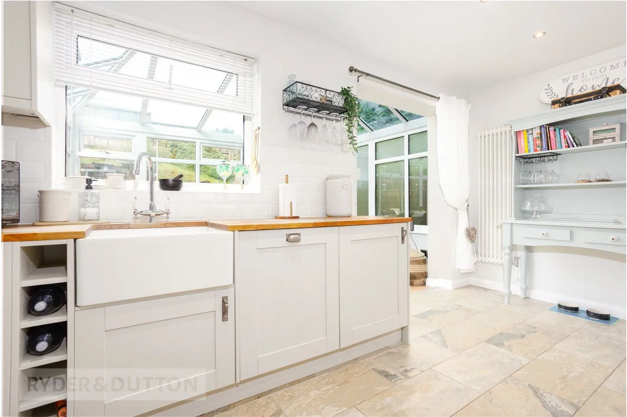 Andrew Street, Mossley, OL5, photo 7