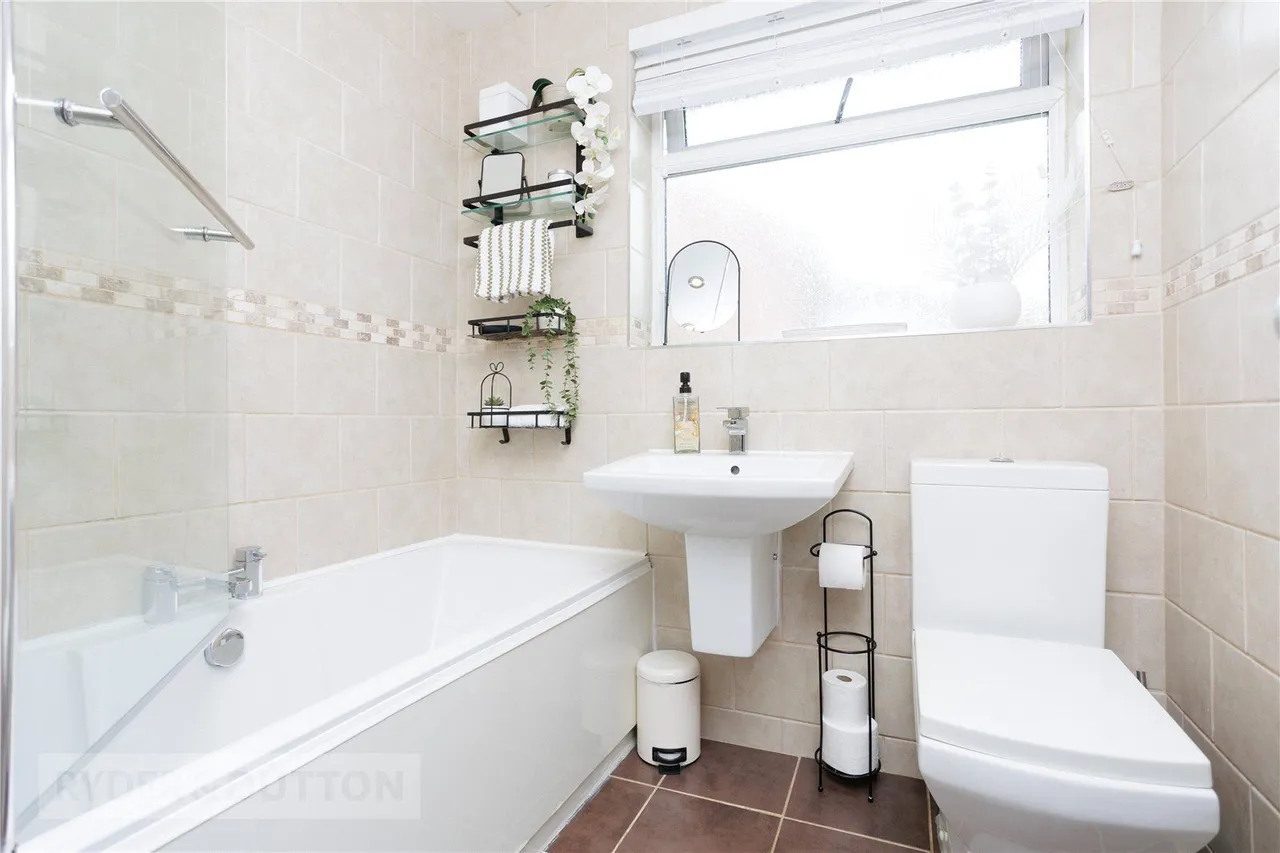 Andrew Street, Mossley, OL5, photo 15