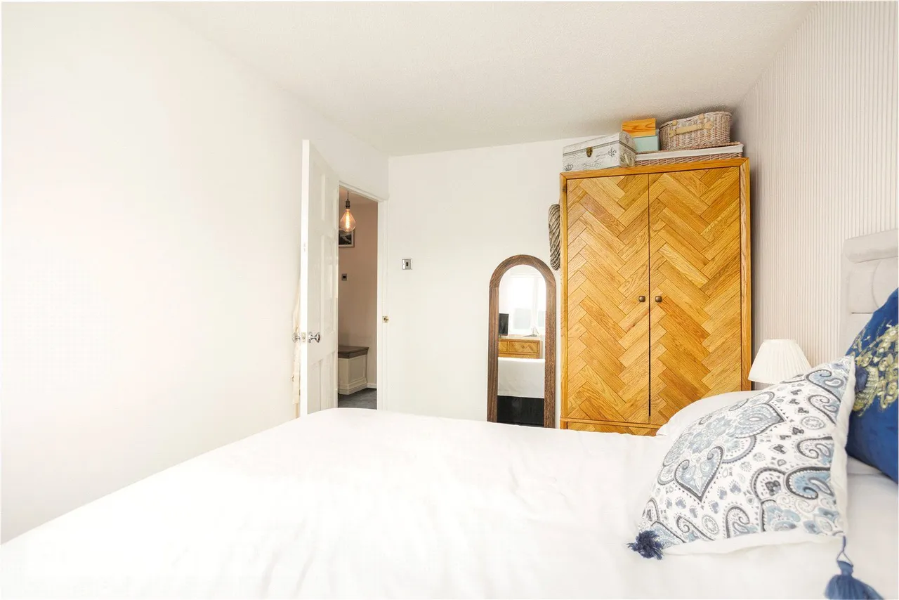 Andrew Street, Mossley, OL5, photo 11