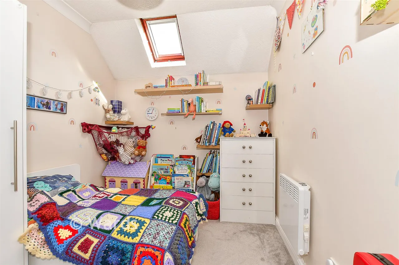 Douglas Road, Tonbridge, TN9, photo 9