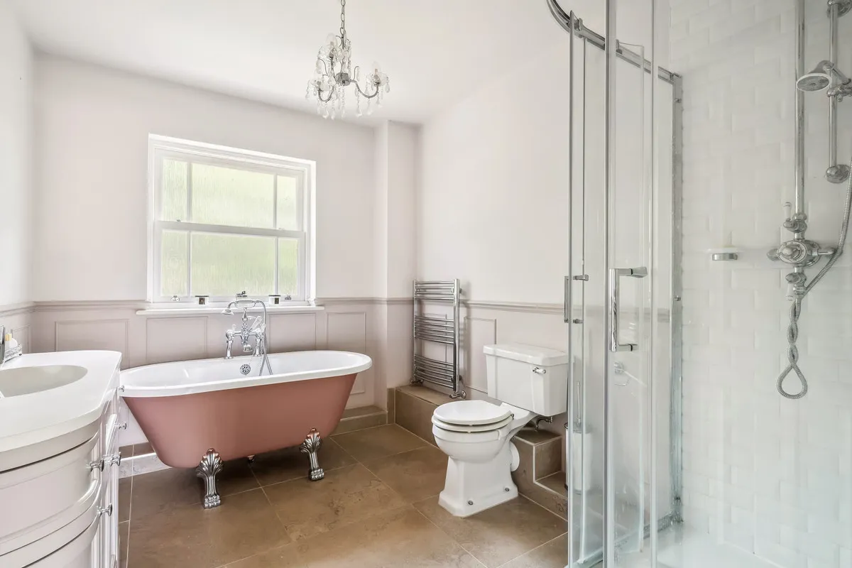 Sandringham Park, KT11, photo 16