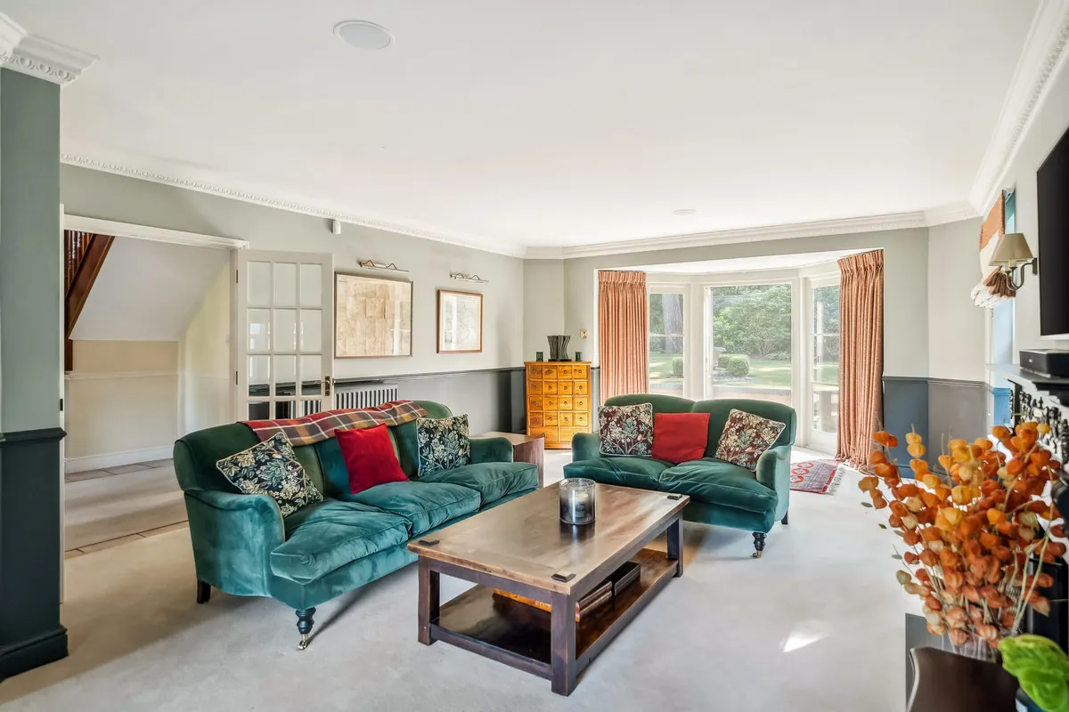 Sandringham Park, KT11, photo 8