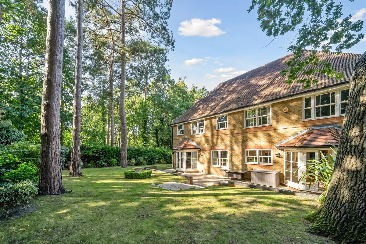 Sandringham Park, KT11, photo 4