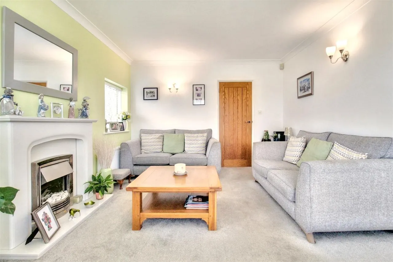 Alinora Crescent, Goring-By-Sea, Worthing, photo 20
