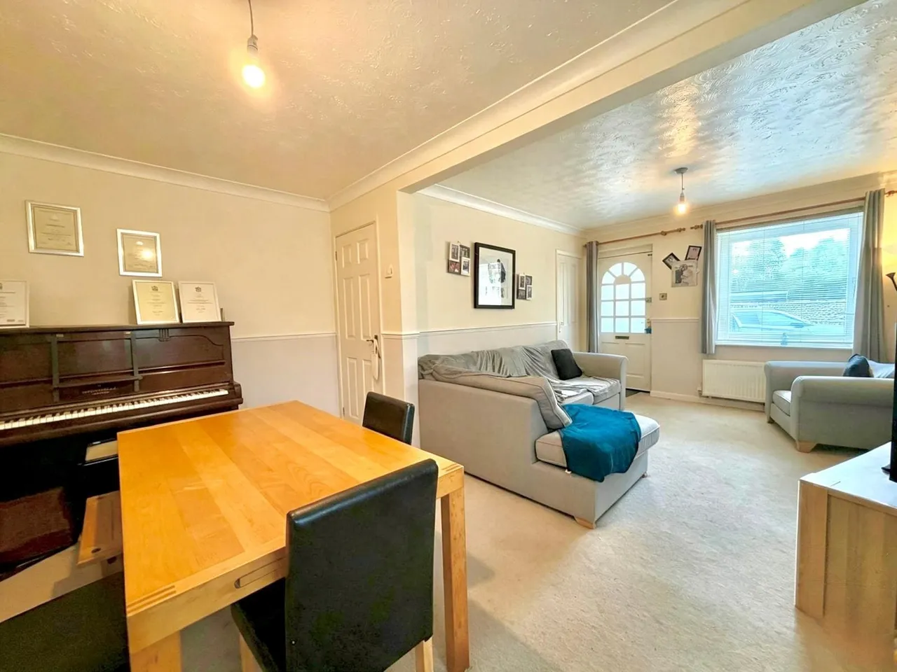 2 bed house for sale — Francomes, Swindon, Wiltshire, SN25 1RP