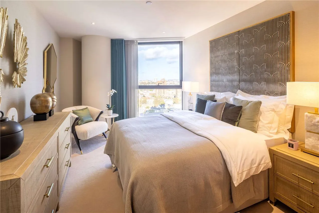 Chelsea Waterfront, Waterfront Drive, London, SW10 0BF, photo 9