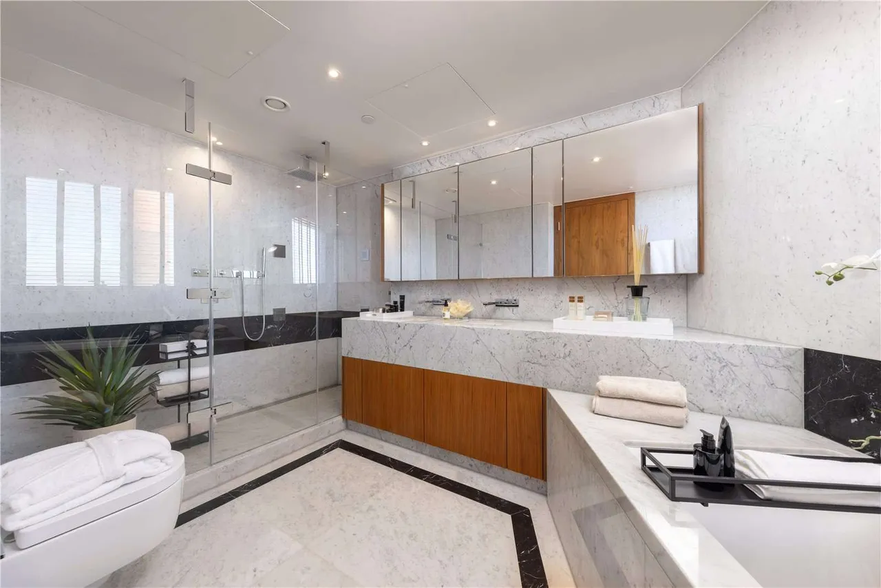 Chelsea Waterfront, Waterfront Drive, London, SW10 0BF, photo 8
