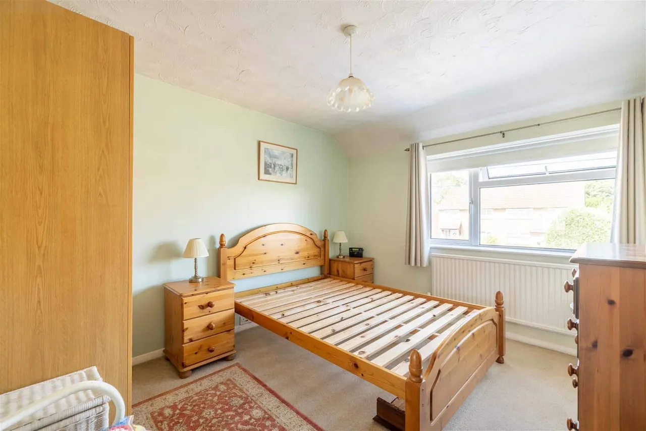 Meadow Way, Old Windsor, Windsor, SL4 2NX, photo 8