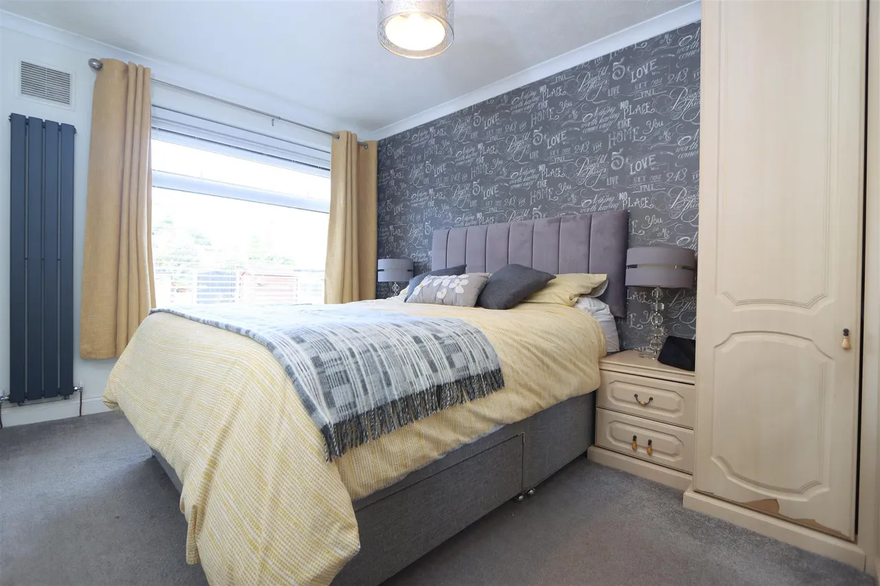 Ferndale Crescent, Kidderminster, photo 12