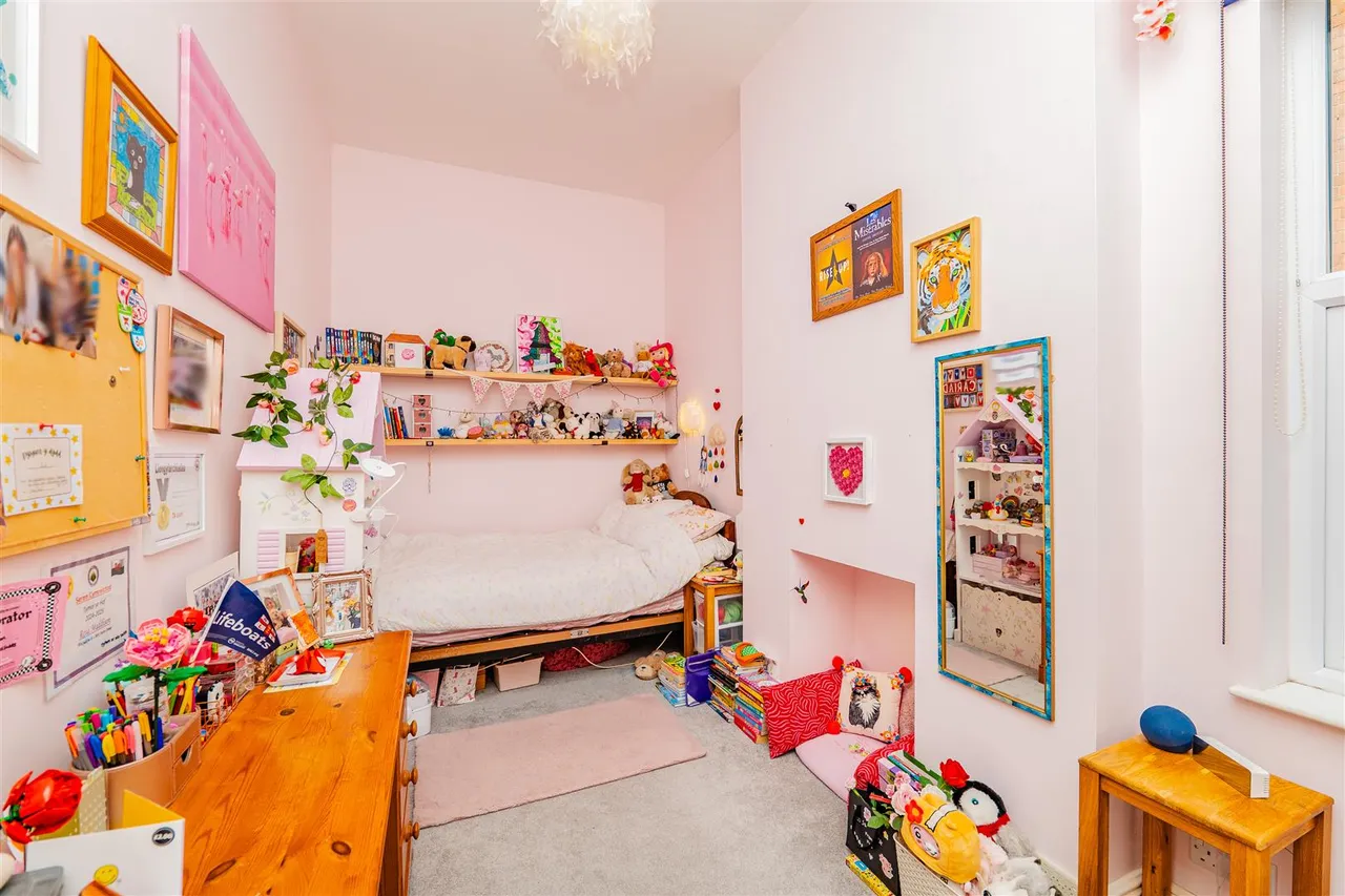 Redbrink Crescent, Barry, CF62, photo 46
