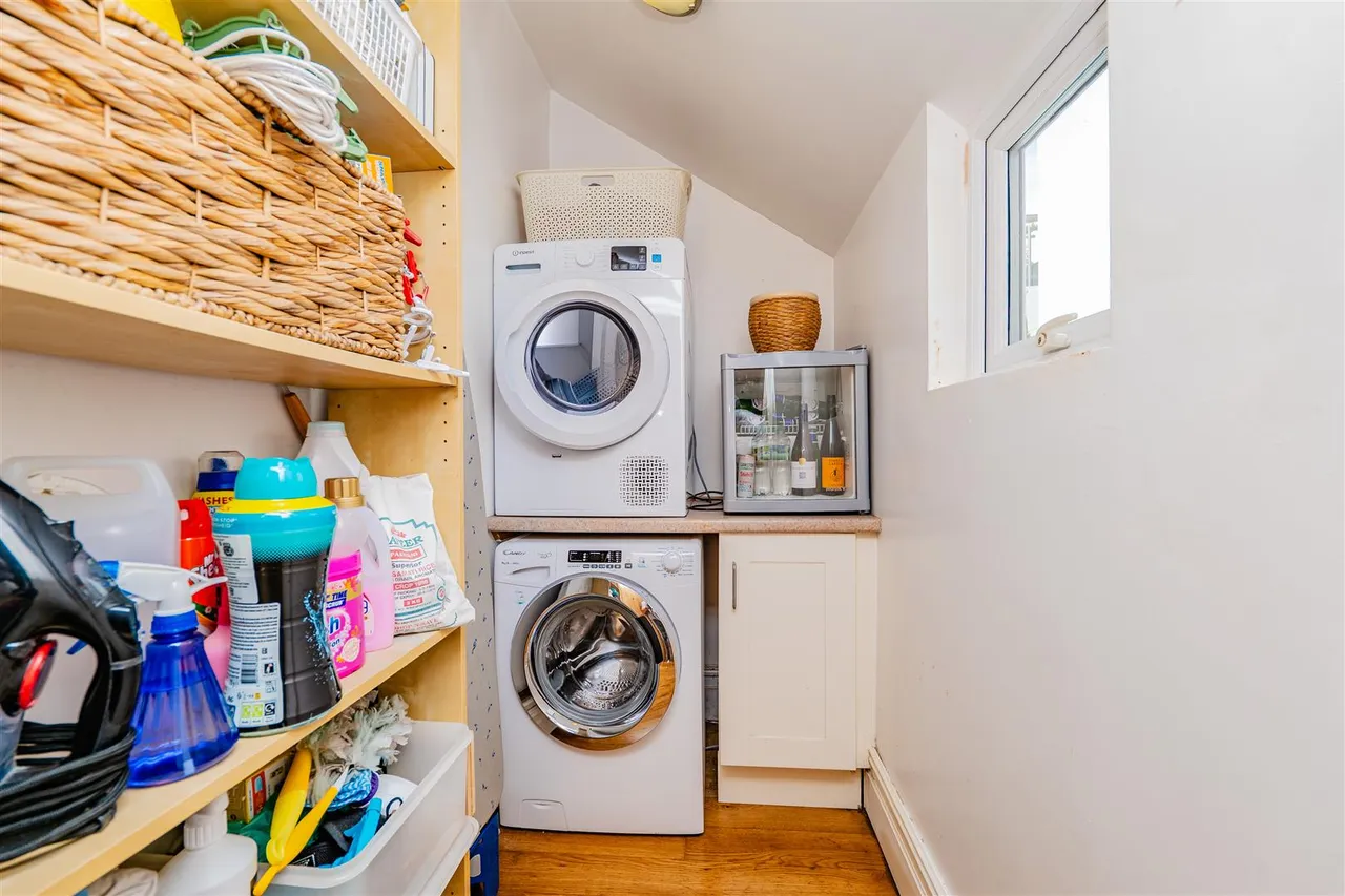 Redbrink Crescent, Barry, CF62, photo 17