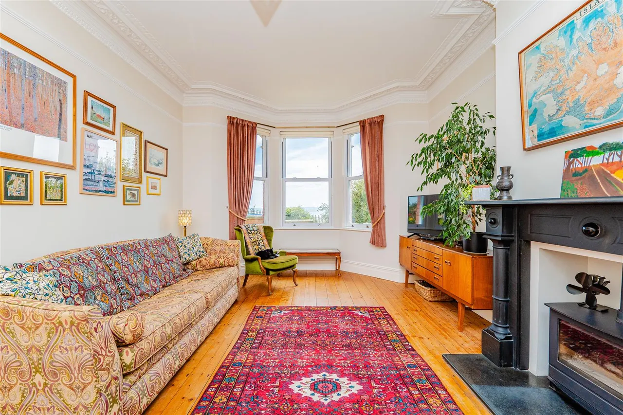 Redbrink Crescent, Barry, CF62, photo 7