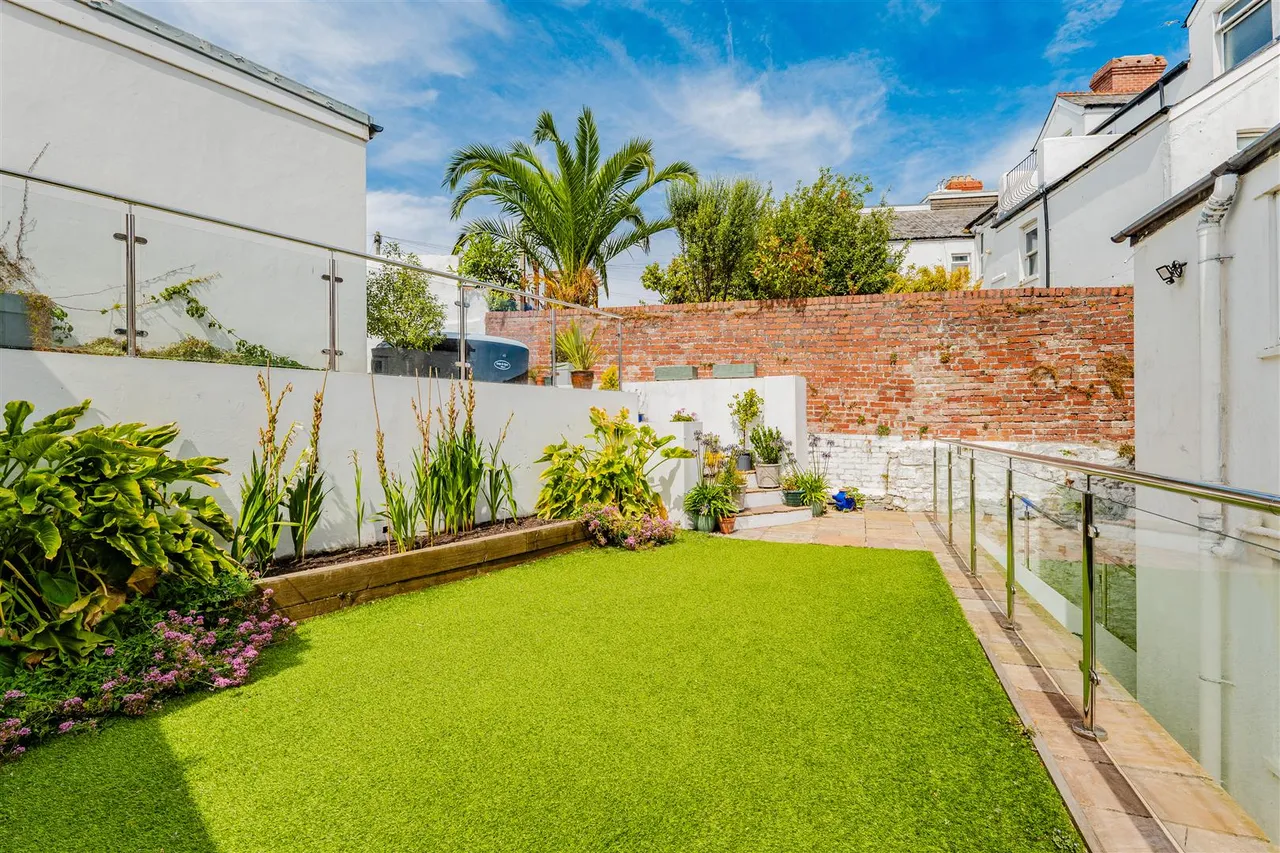 Redbrink Crescent, Barry, CF62, photo 23