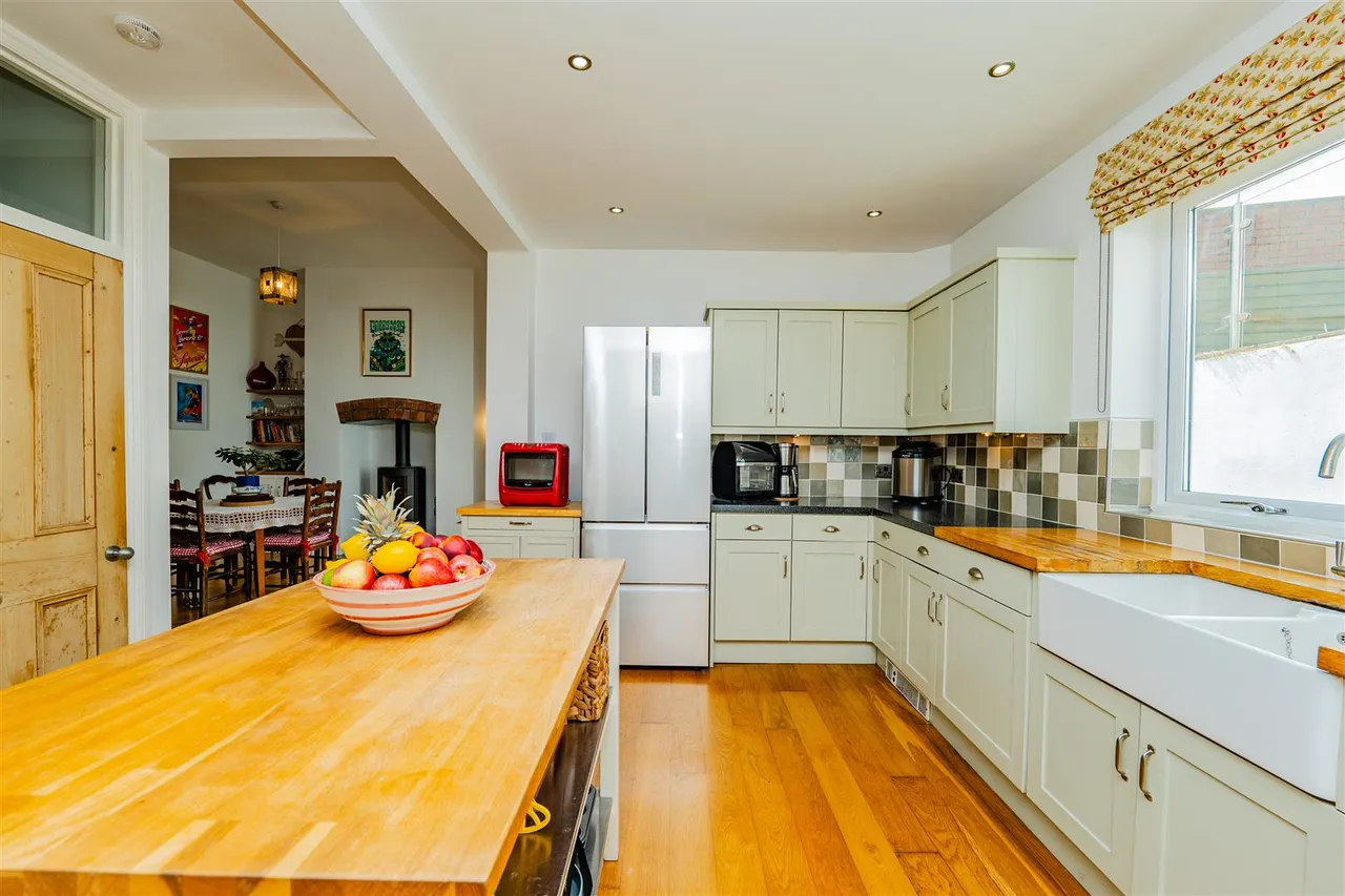 Redbrink Crescent, Barry, CF62, photo 15