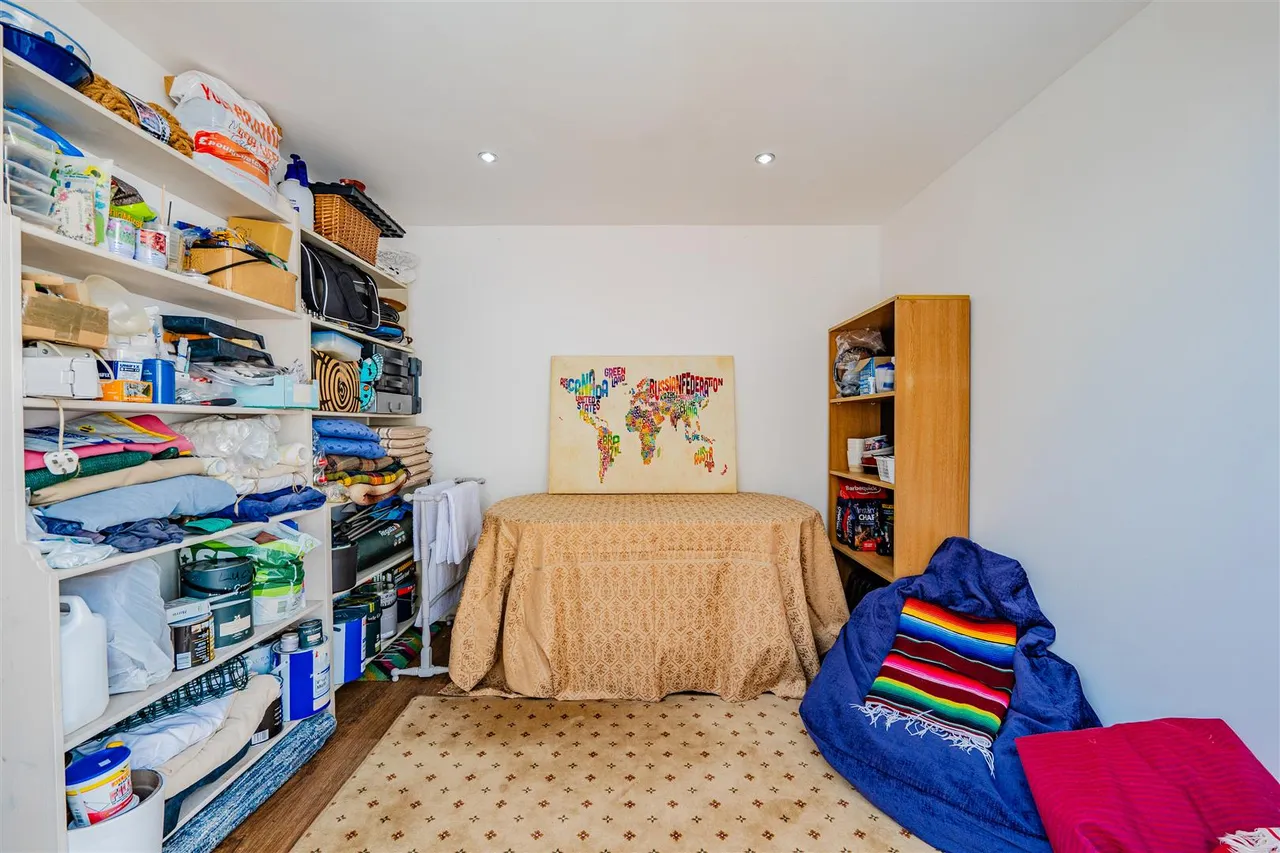 Redbrink Crescent, Barry, CF62, photo 26