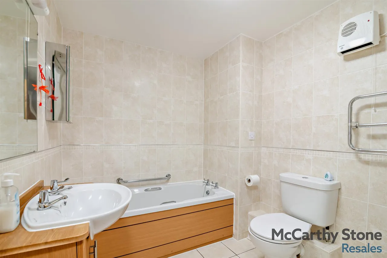 Castle Howard Road, Malton, YO17, photo 18