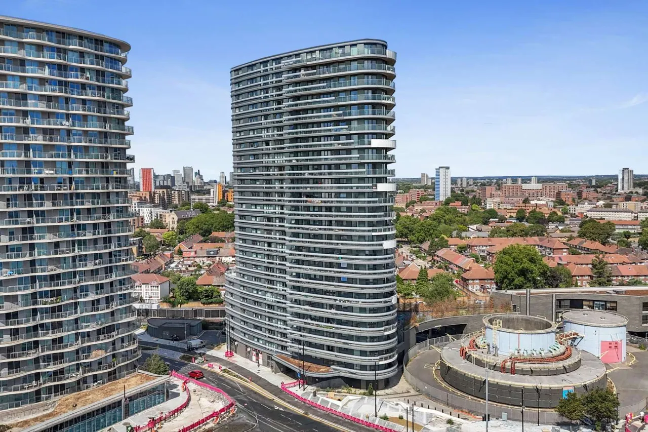 Western Gateway, Royal Docks, E16, photo 9