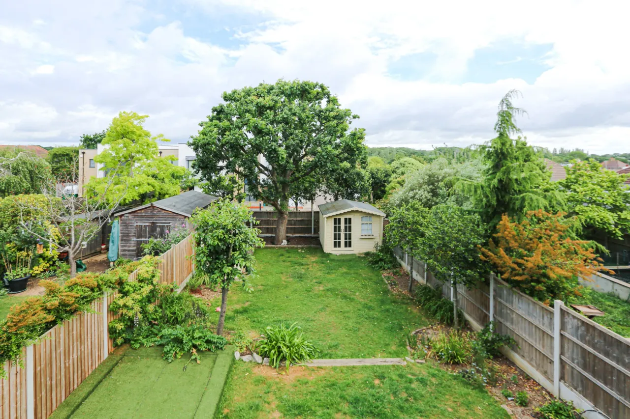 Highlands Boulevard, Leigh-on-sea, SS9, photo 15