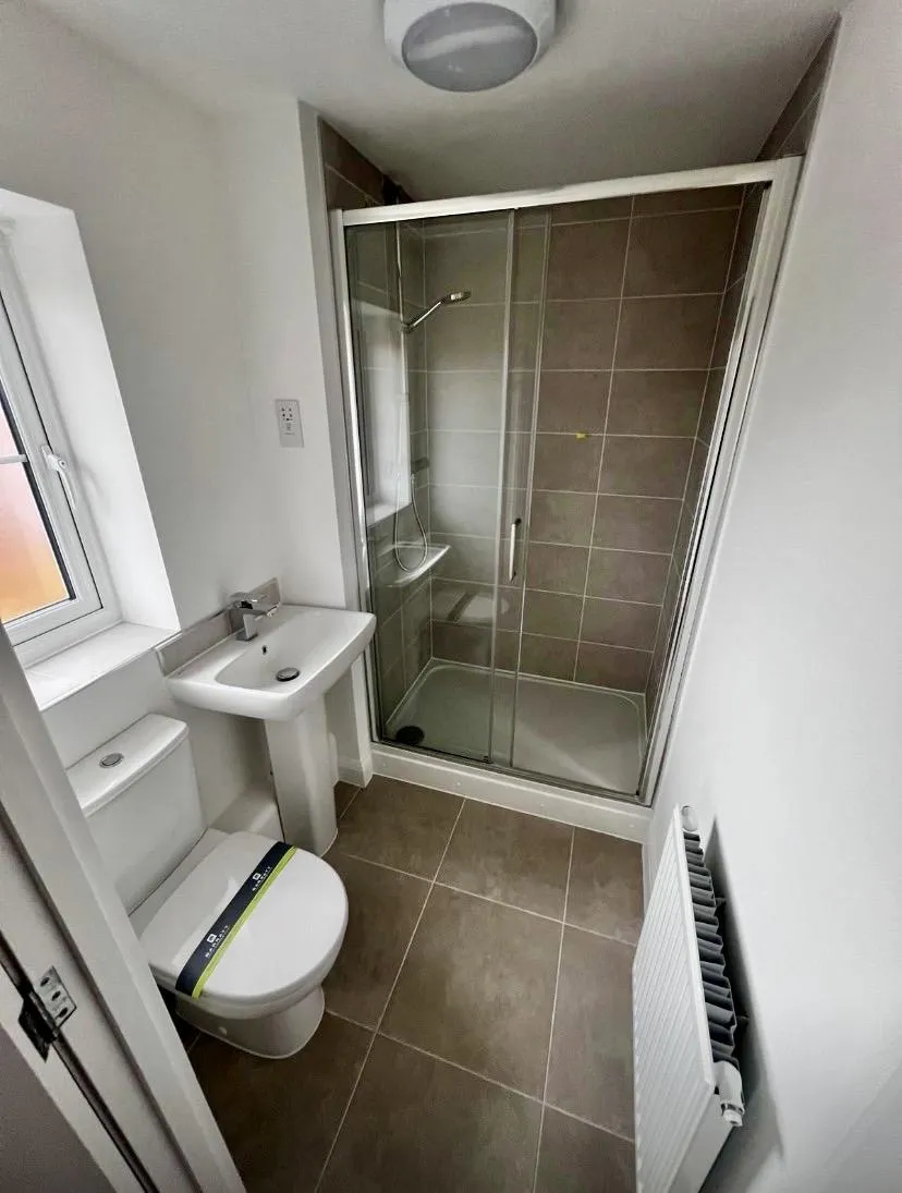Edinburgh Road, Nuneaton, CV10, photo 8