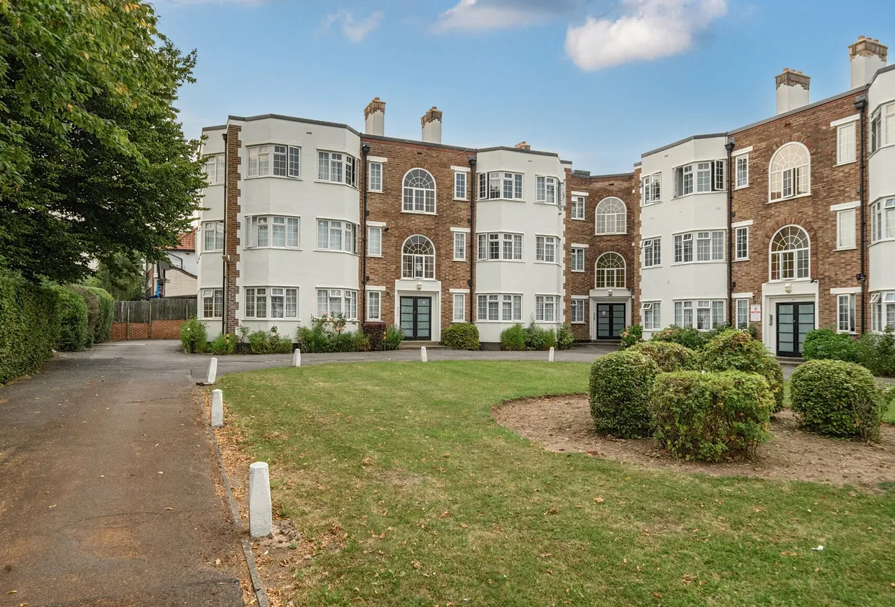 Church Lane, London, NW9 8AD, photo 5