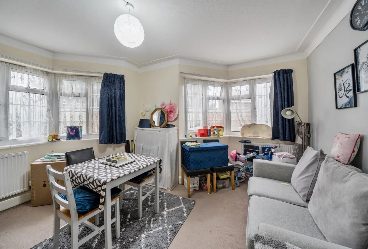 Church Lane, London, NW9 8AD, photo 6