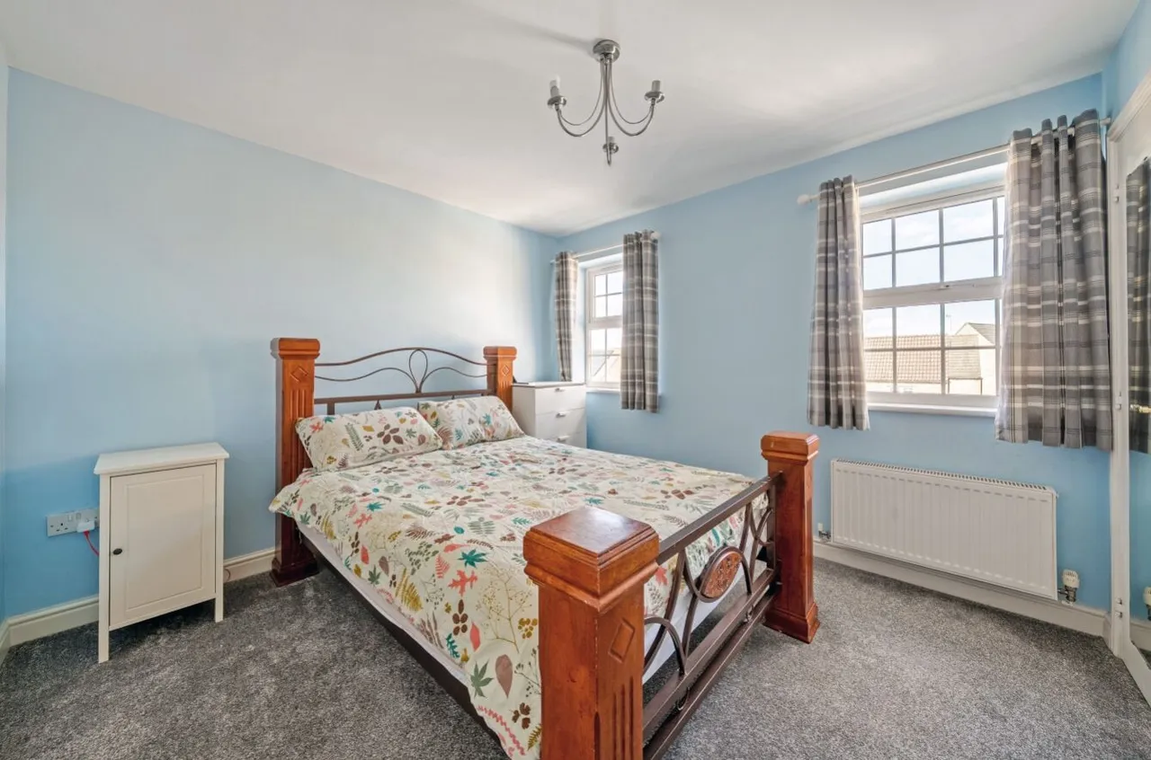 Carson Avenue, Dinnington, S25, photo 10