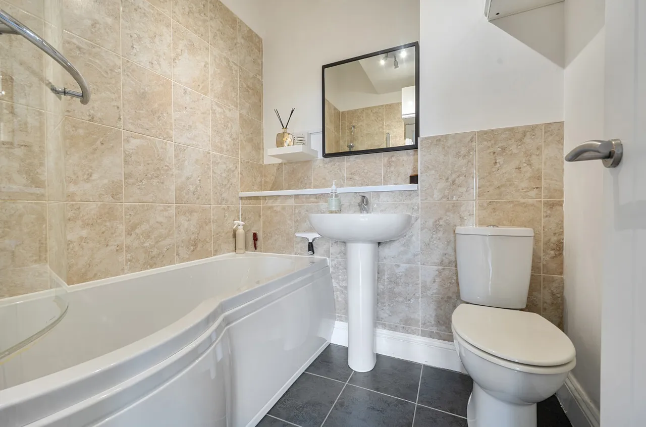 Oakwood Close, Otterbourne, SO21, photo 7